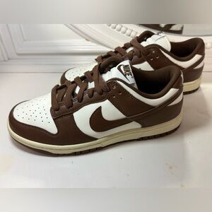 Nike women’s dunk Chocolate Brown and Cream Sneakers
